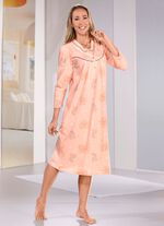 Vadl&aring;ng nattlinne med knappsl&aring; och l&aring;nga &auml;rmar 