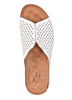 ELENA EDEN mulor gjorda av perforerat nappal&auml;der VIT