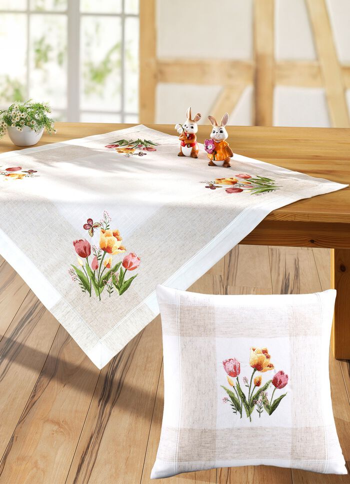 Filigran bord och rumsdekoration 