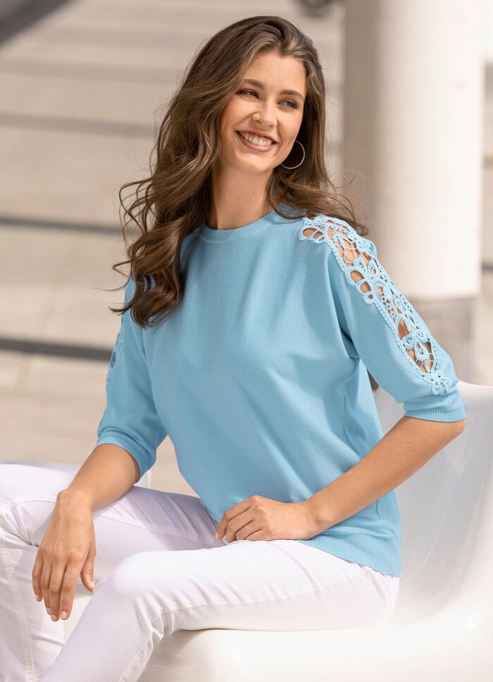 Pullover i mjuk, flytande kvalitet BLÅ