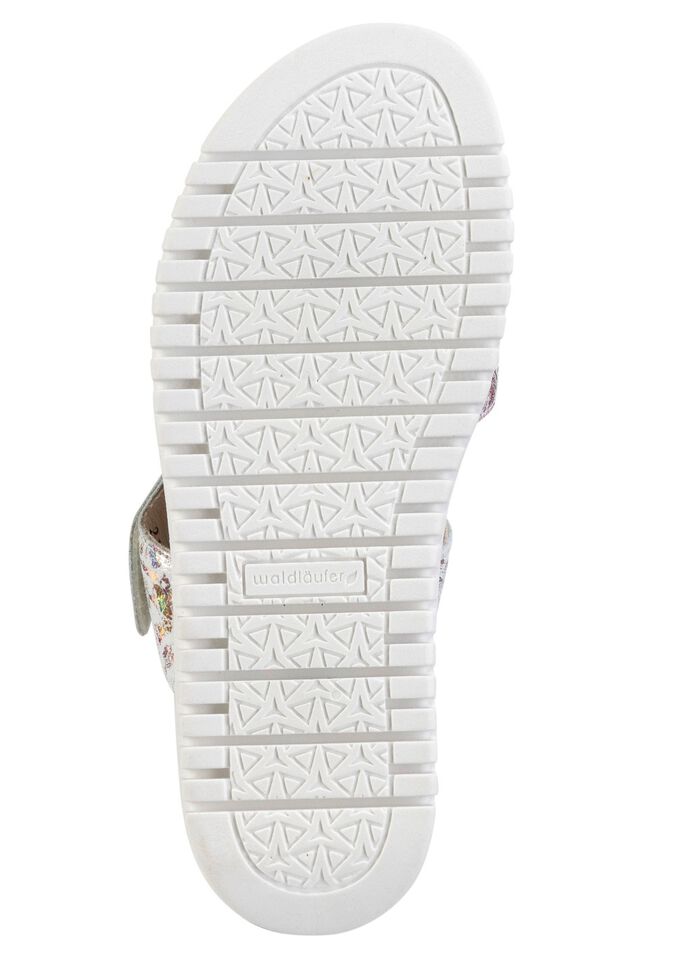 Ranger-sandal gjord av gl&auml;nsande tryckt nubuckl&auml;der 