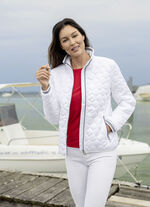 Jacka med l&ouml;kquiltning 