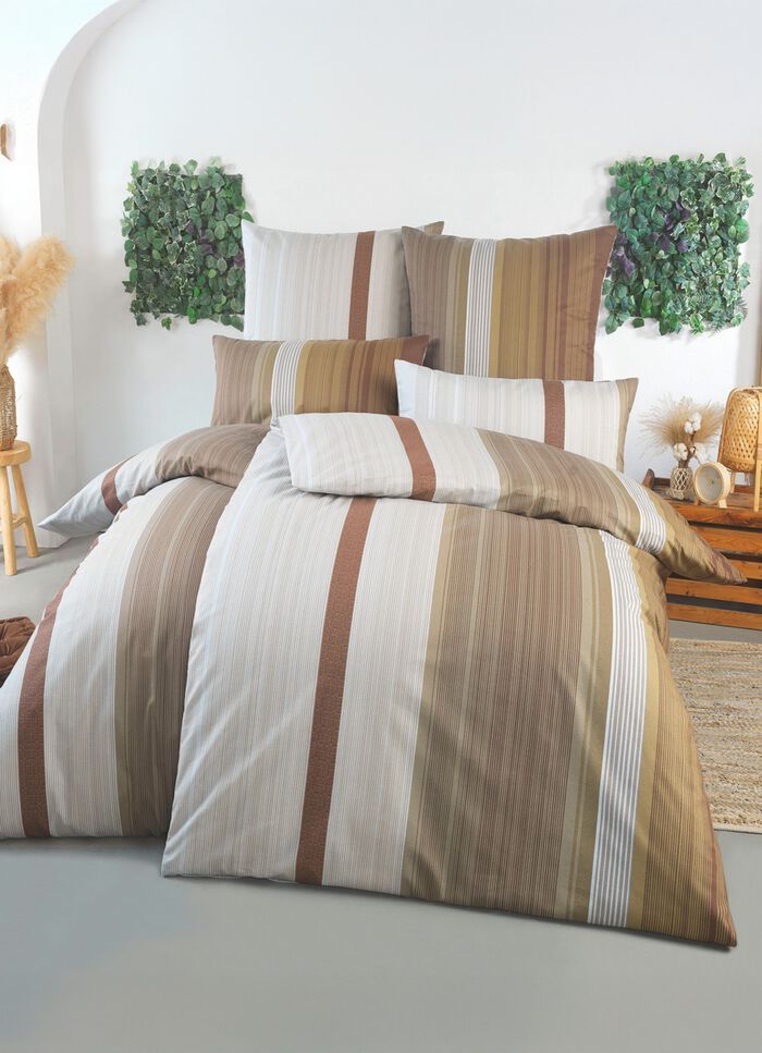 Dubbelsidigt tryckt s&auml;ngkl&auml;desset fr&aring;n Florella BRAUN