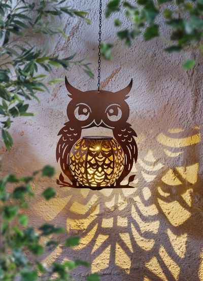 Solcellslampa med ugglemotiv 