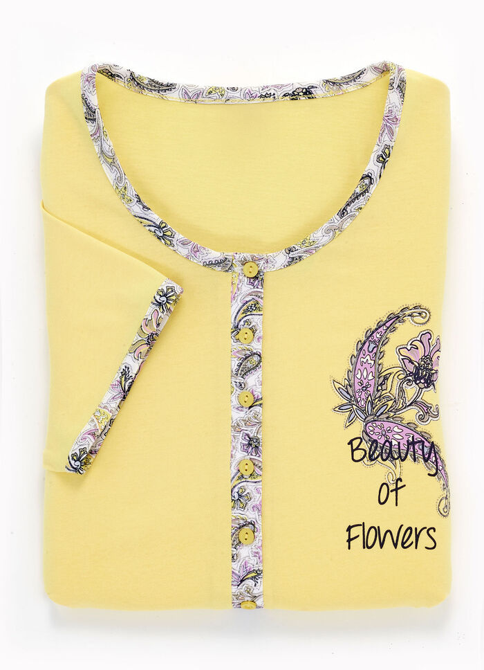 Tvåpack nattlinnen med lång knappslå, broderi och korta ärmar 1X GELB, 1X ROSA