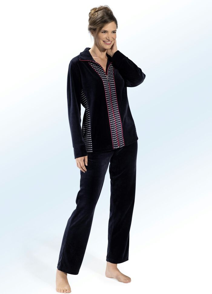 Fritidsdr&auml;kt med fina inl&auml;gg 