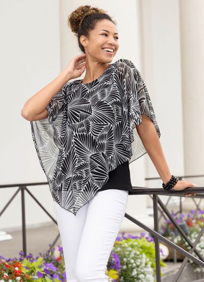 Intressant poncho-tunika 