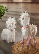 Lama med fluffig fuskp&auml;ls 