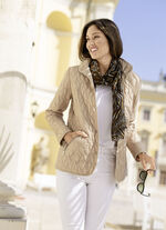 Jacka med dekorativ broderi 