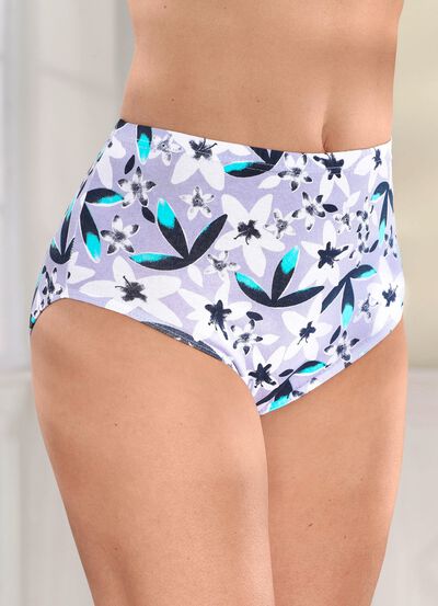 Fyra paket trosor med blomm&ouml;nster 