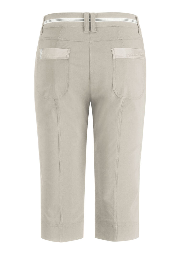 Genomarbetade bermudashorts SAND