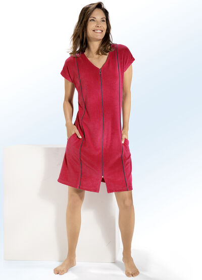 Särskilt vacker husklänning från Plantier 