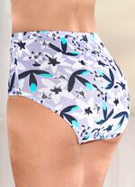 Fyra paket trosor med blomm&ouml;nster 