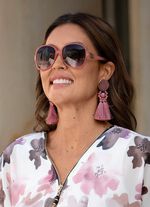 &Ouml;rh&auml;ngen med tofs 