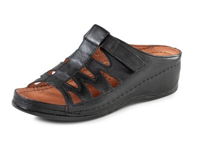 Tvillingmulor gjorda av delvis skuggat nappal&auml;der av kohud 