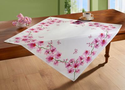 Tryckt bord och rumsdekoration 