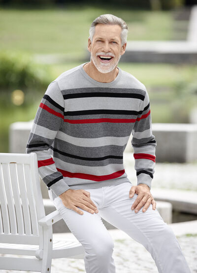 Trendig rundhalsad tröja i 2 färger 