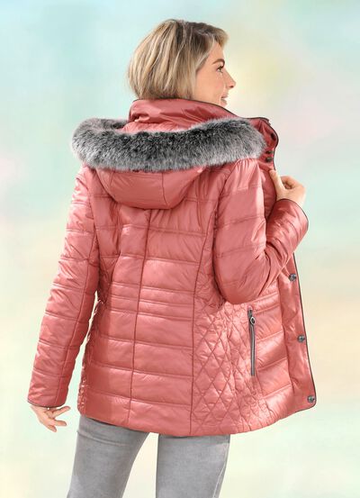 Jacka med avtagbar huva 