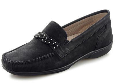 Skor fr&aring;n ELENA EDEN med nitf&ouml;rsedda sp&auml;nnen 