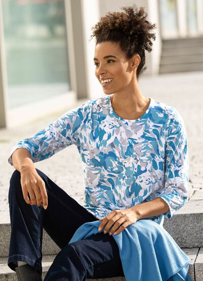 Skjorta med all-over tryck 