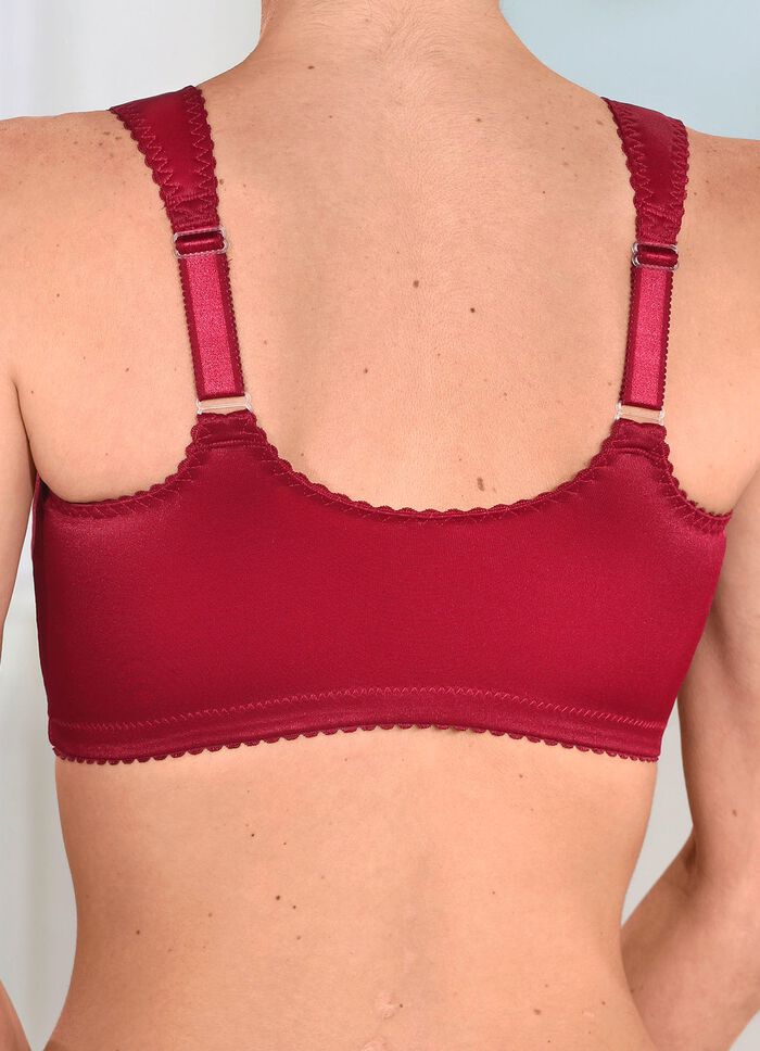 BH med praktisk kn&auml;ppning framtill 