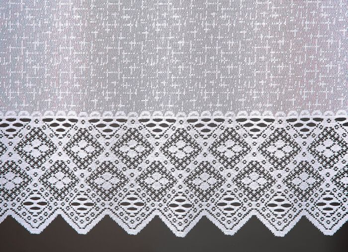 F&ouml;nsterdekoration virkad jacquardb&aring;rd 