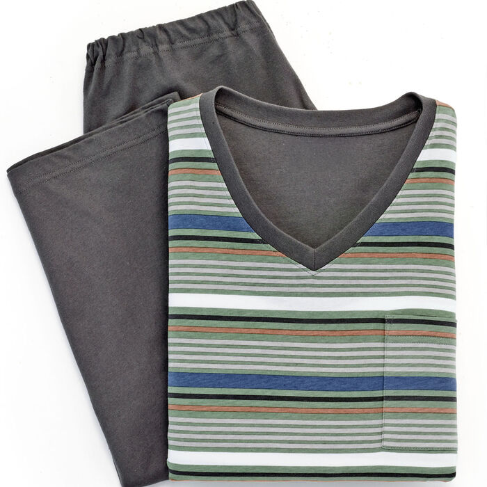 Shorts med V-ringning 