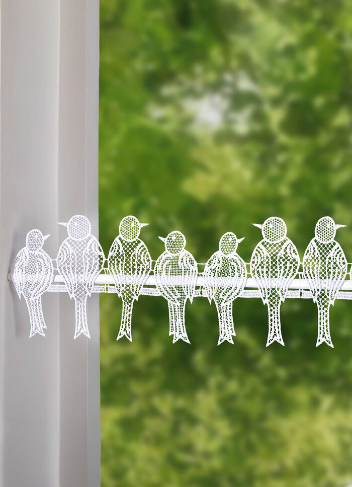 Stångdekorationssparvar med stånggång 