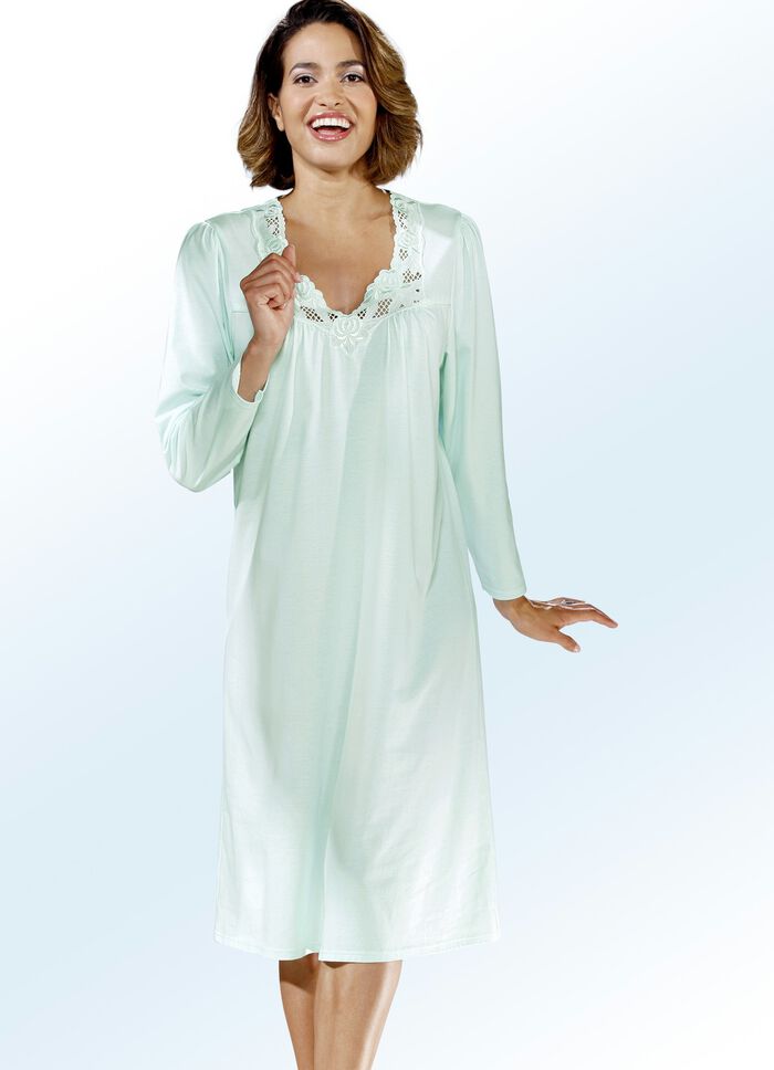 Nattlinne, l&aring;nga &auml;rmar med V-ringning MINT