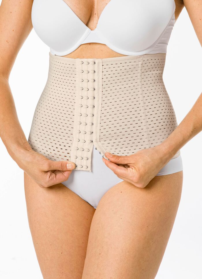 Smalt b&auml;lte med hakkn&auml;ppning framtill 