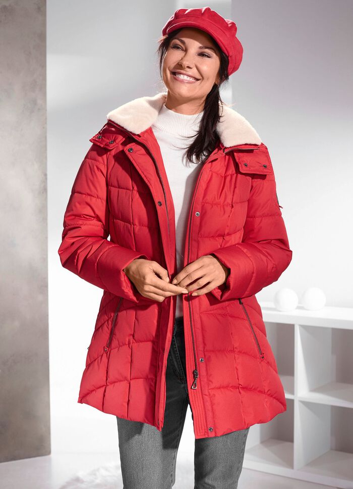 Funktionell jacka med avtagbar fuskp&auml;lskant p&aring; kragen ELDR&Ouml;TT