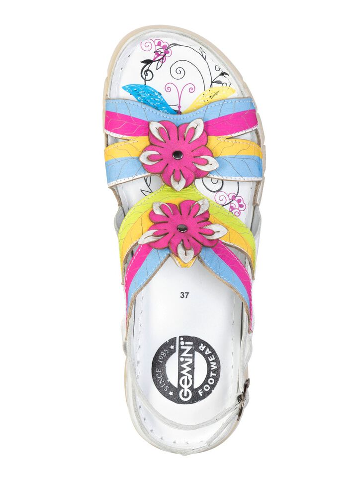 Gemini sandal med dekorativa l&auml;derblommor 