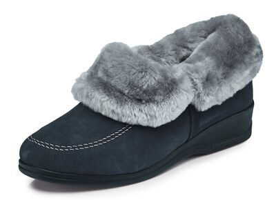 ELENA EDEN Tofflor med foder av &auml;kta lammskinn 