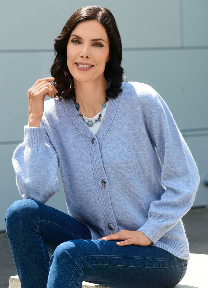 Cardigan med en fluffig, mjuk k&auml;nsla 