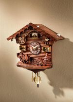 G&ouml;kklocka i tr&auml; 