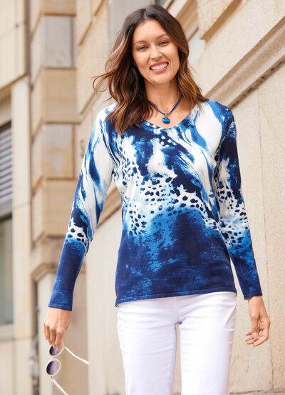 Finstickad tr&ouml;ja med djurtryck 