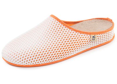 Bekv&auml;ma damtofflor, bredd H, med uttagbar fotb&auml;dd 