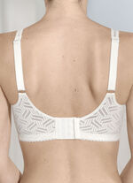 BH gjord av elastisk spets 