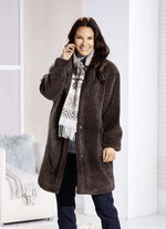 Kort kappa tillverkad av teddy plysch 