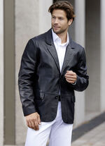 Kort läderkavaj med lapelkrage 