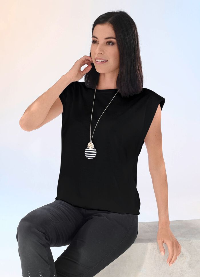 Moderiktig skjorta med vaddering i 2 f&auml;rger SVART