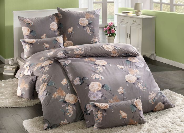 S&auml;ngkl&auml;der i mikrofiber med dragkedja GR&Aring;