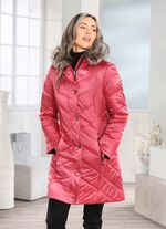 L&aring;ng jacka med kontrasterande uppvikta &auml;rmar 