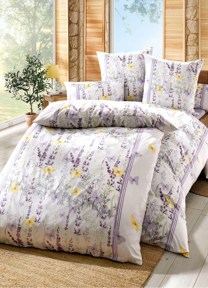 S&auml;ngkl&auml;der set med f&auml;rgglad lavendel &auml;ng 