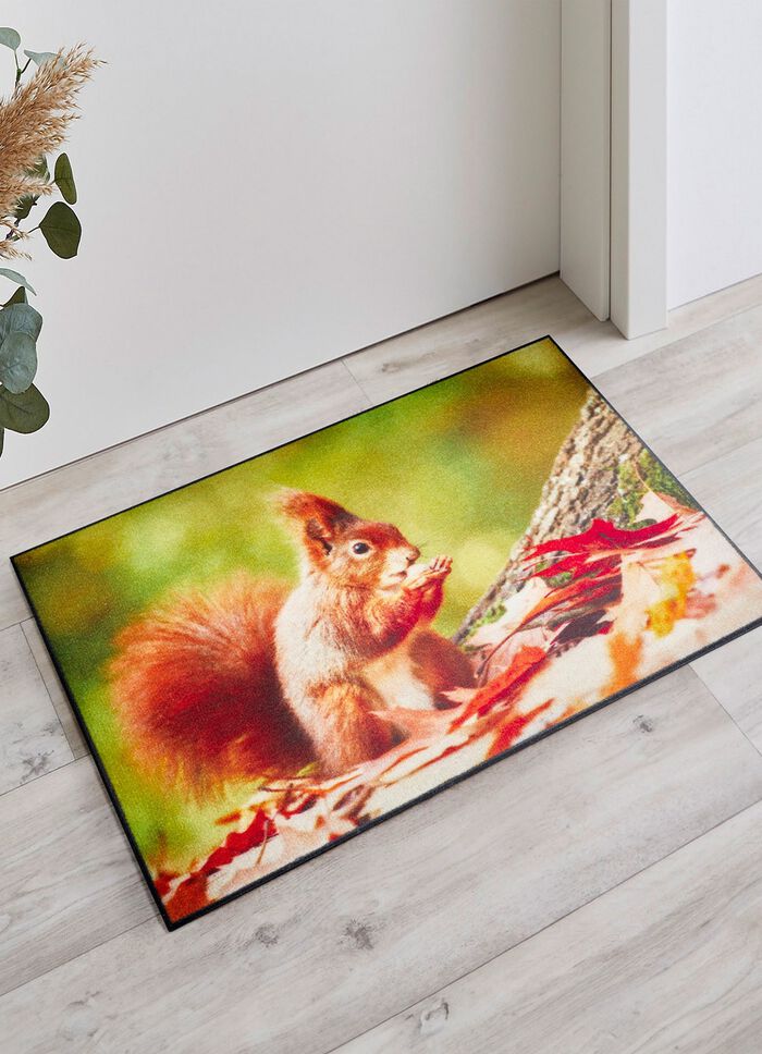 D&ouml;rrmatta med ekorrmotiv 