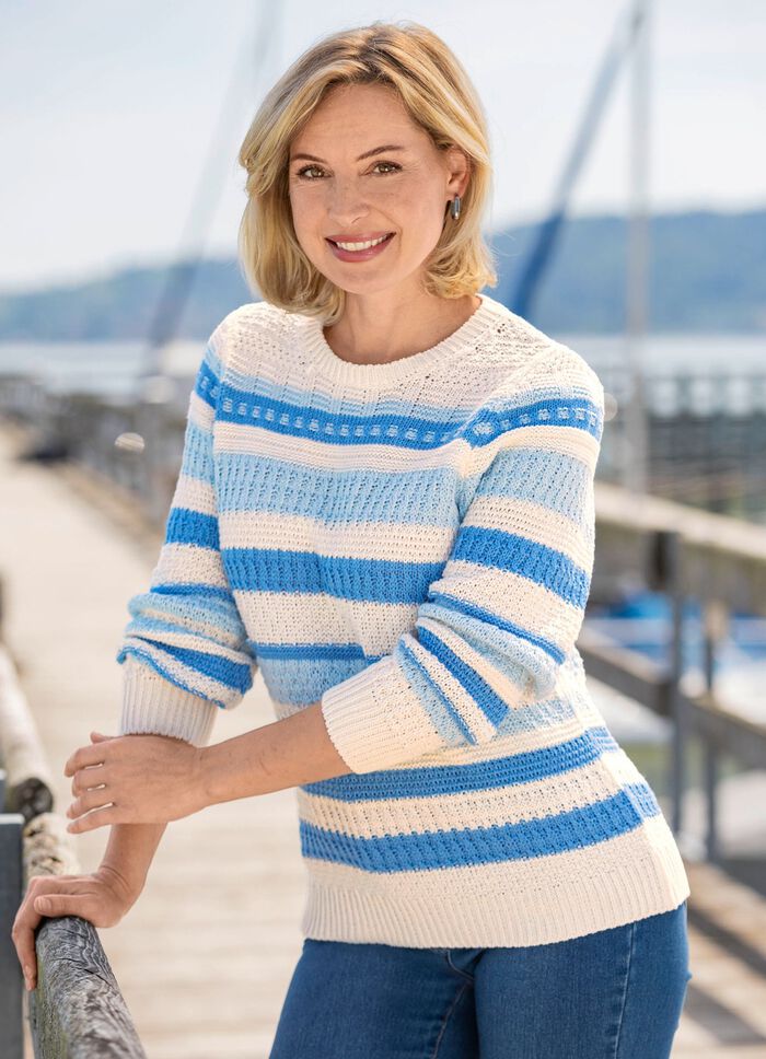 Tr&ouml;ja med r&auml;nder i en texturerad mix 