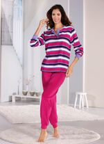 Pyjamas med manschetter och knappsl&aring; 