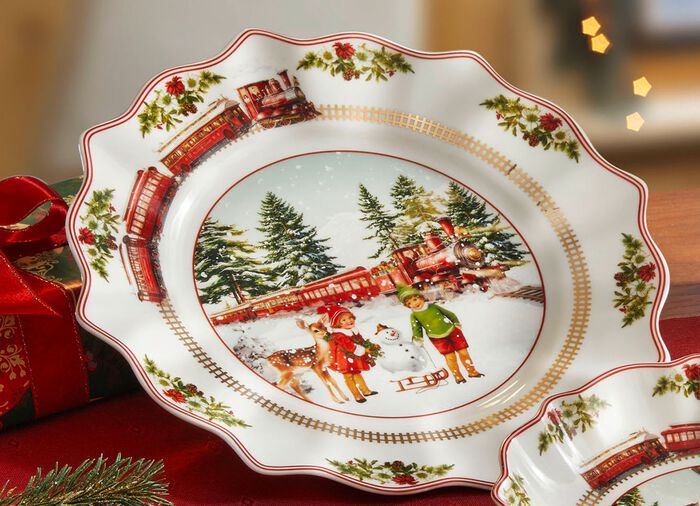 &Aring;rets porslinsartikel 2025 fr&aring;n Villeroy & Boch VIT-R&Ouml;D