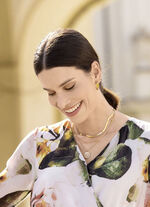 3-radigt halsband i guldlook 