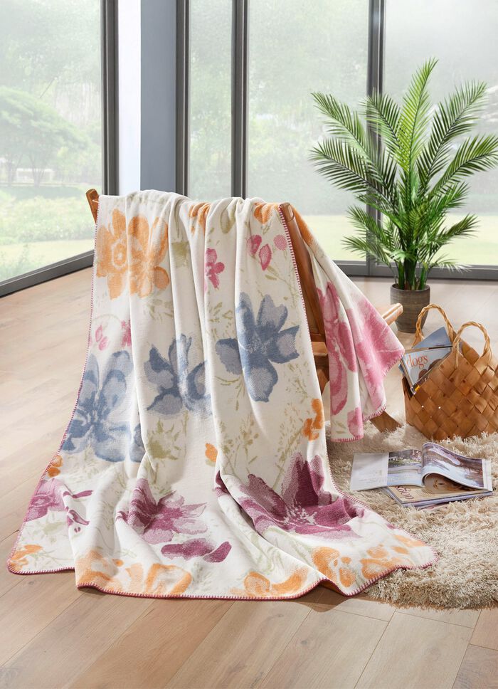 Villeroy &amp; Boch pl&auml;d med blommotiv 